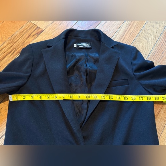 Vintage Givenchy Sport Black Jacket/Blazer Women’s Size 8 Gold Buttons READ - Picture 13 of 16